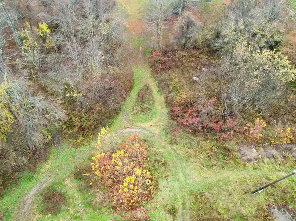 Cross Creek Rd, Avella, PA 15312