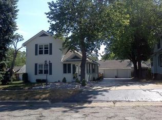 941 Bennett St, Jackson, MI 49202