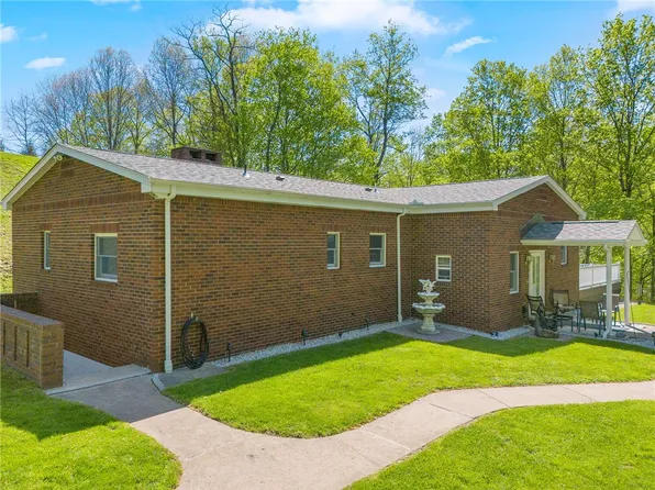 953 Fayette City Rd, Fayette City, PA 15438