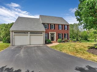 12 Saddle Hill Dr, Northborough, MA 01532