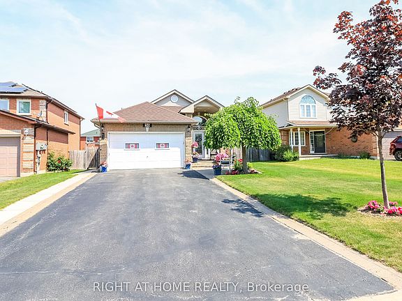 2nd image of 36 Benjamin Ln