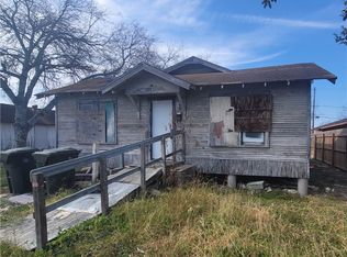 2921 Sabinas St, Corpus Christi, TX 78405