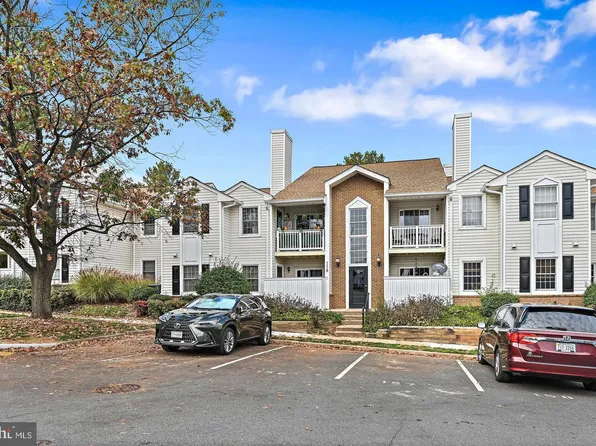 118 Westwick Ct Unit 8, Sterling, VA 20165