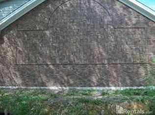 6700 Sumac Ridge Dr, Crestwood, KY 40014