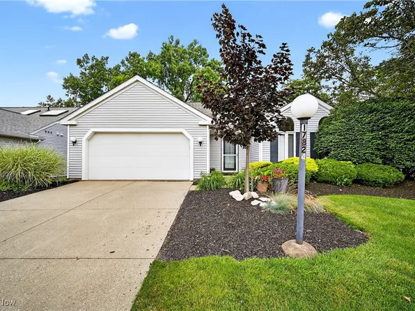 17824 Framingham Oval, Strongsville, OH 44136