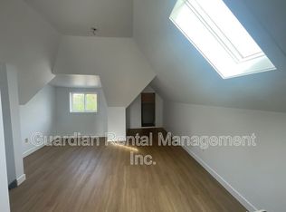 245 McIntyre St APT 3, Thunder Bay, ON P7A 3B3