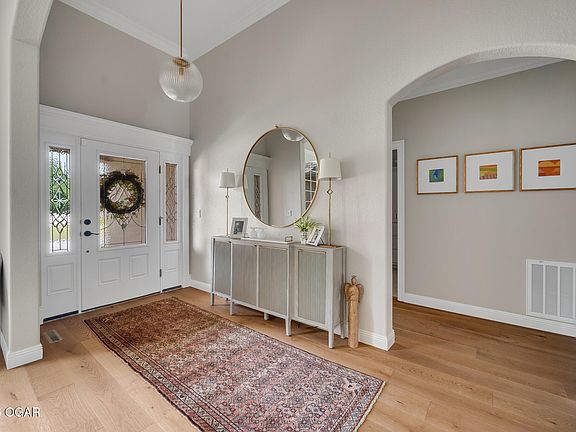 5th image of 507 Foxfire Ct