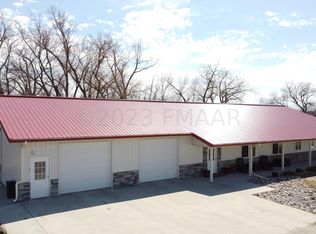 7462 Oakport St N, Moorhead, MN 56560