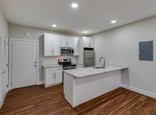 2001 Spring Garden St APT 203, Philadelphia, PA 19130