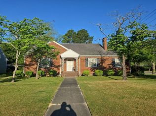 1212 Rhem St, Kinston, NC 28501