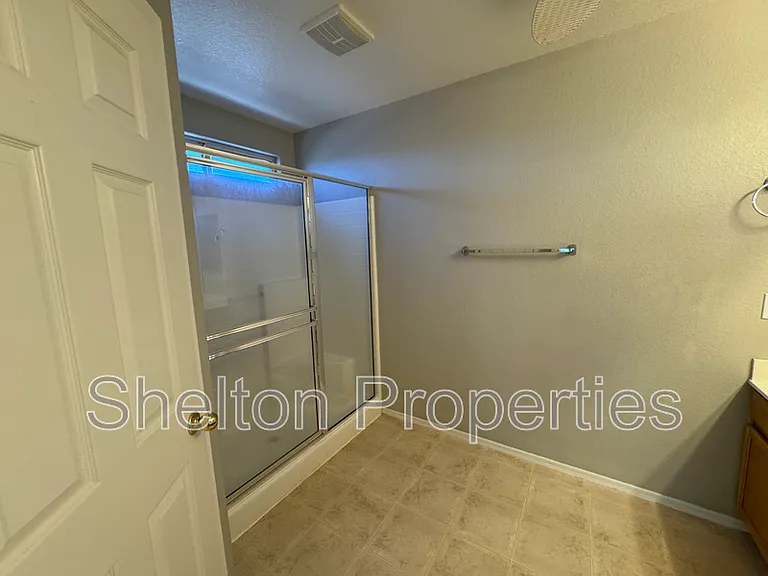 7662 W Via Del Sol — Photo 24