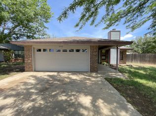 5730 Dartmouth Dr, Lubbock, TX 79416