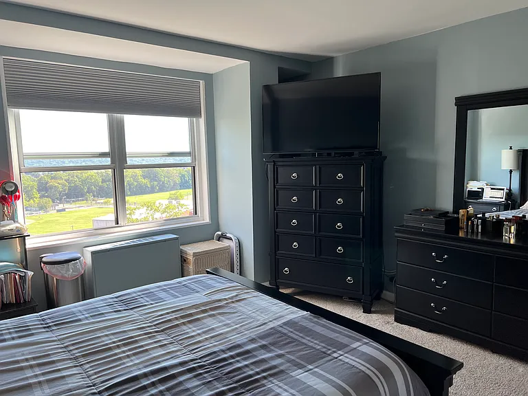 301 Beech St #8D — Photo 12