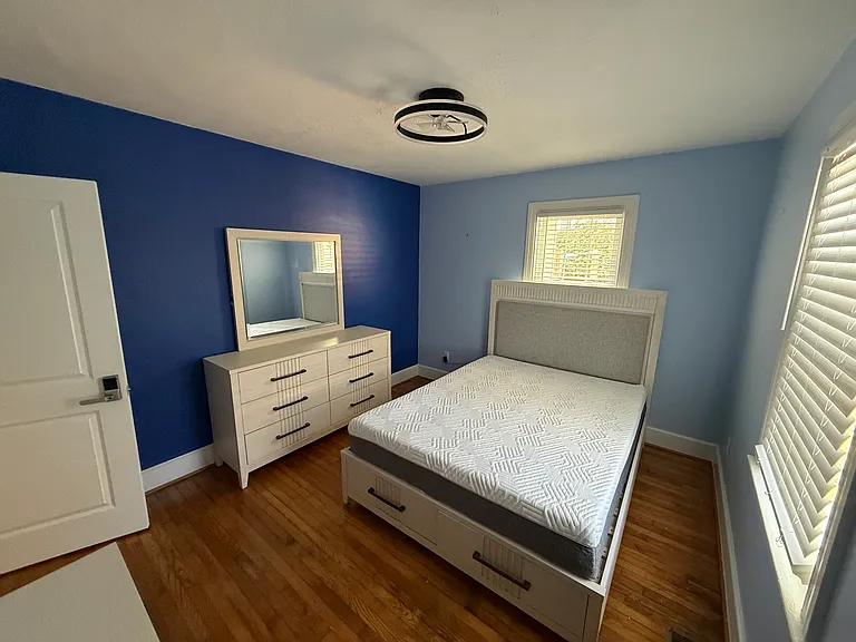 39 N Boxwood St — Photo 11