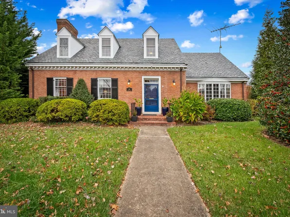 110 E Northern Pkwy, Baltimore, MD 21212