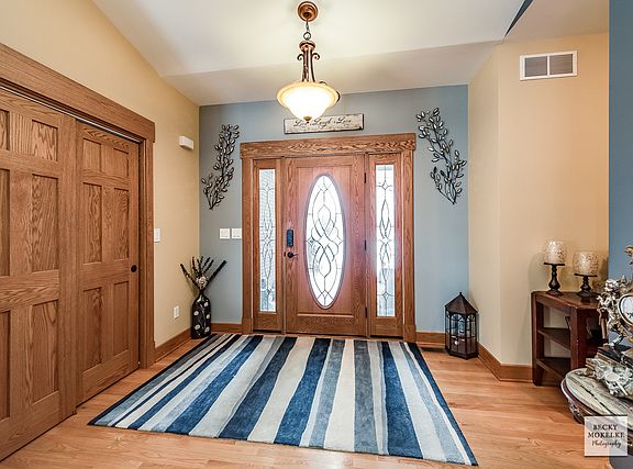3rd image of 8845 Kimball Ct