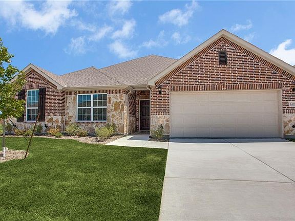 2nd image of 1408 Millican Ln