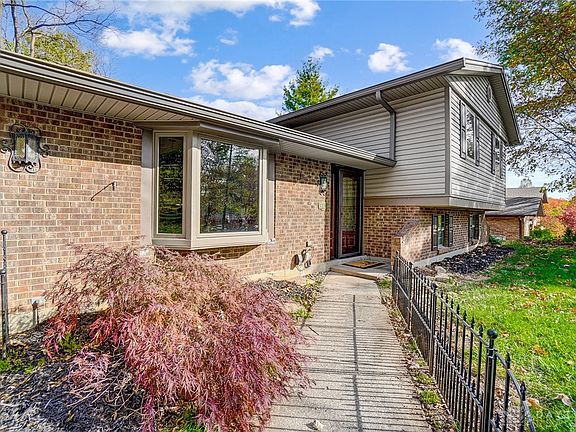 5th image of 3770 Frostwood Dr