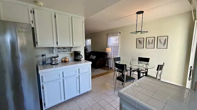10636 Hall Meadow Rd — Photo 8