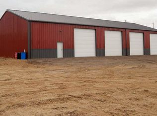 49 E Antelope Rd, Douglas, WY 82633