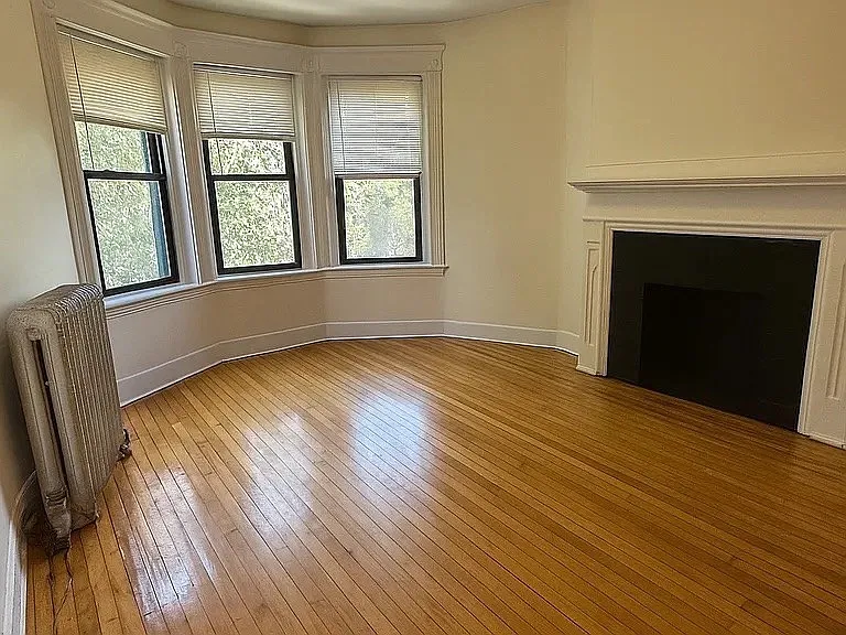 1267 Commonwealth Ave #6 — Photo 2