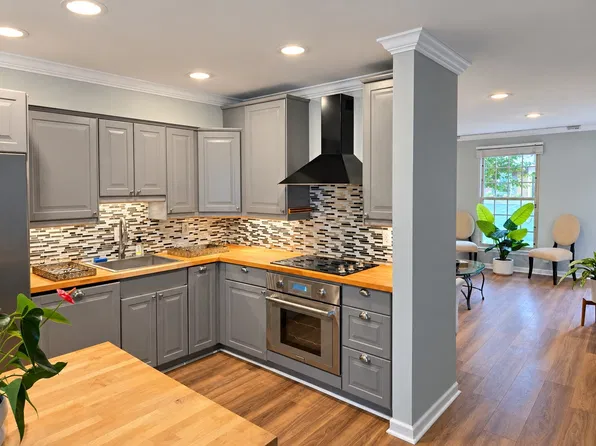 1011 Murfreesboro Rd Unit J2, Franklin, TN 37064