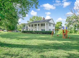 900 Park Ave, Chester, IL 62233