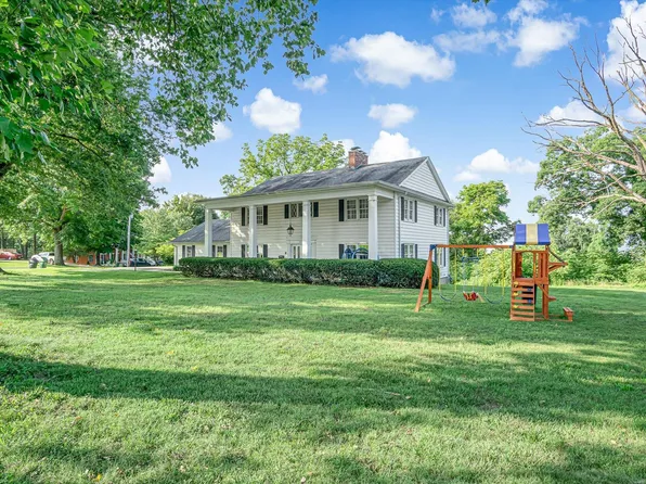 900 Park Ave, Chester, IL 62233