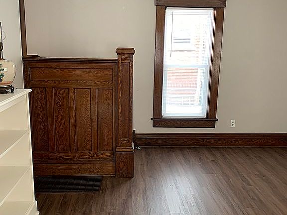 4th image of 68 Grand Ave