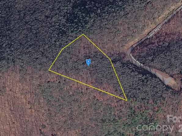 220 Hidden Ridge Dr, Candler, NC 28715