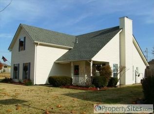 2810 Canary Ct, Columbia, TN 38401