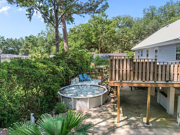 4th image of 104 Sapelo St