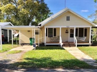 521 E 9th St, Crowley, LA 70526