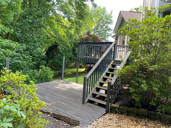 2nd image of 153 Rebecca Pines Dr
