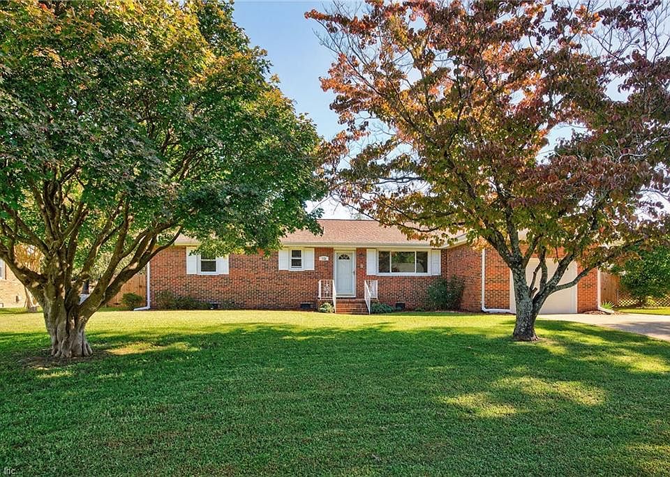 1st image of 928 Old Homestead Ln