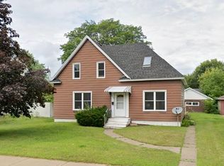 1428 Highland Ave, Eau Claire, WI 54701