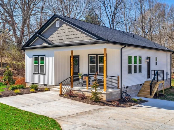 405 Graham St, Easley, SC 29640