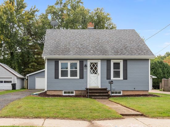 1001 W Bell Ave, Appleton, WI 54914