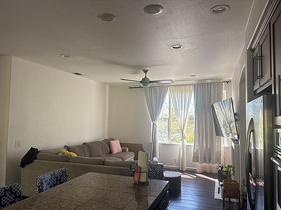 3rd image of 742 Portofino Pl #B