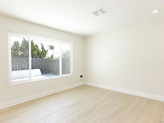 3rd image of 8030 Columbus St