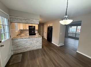 3610 34th St, Moline, IL 61265