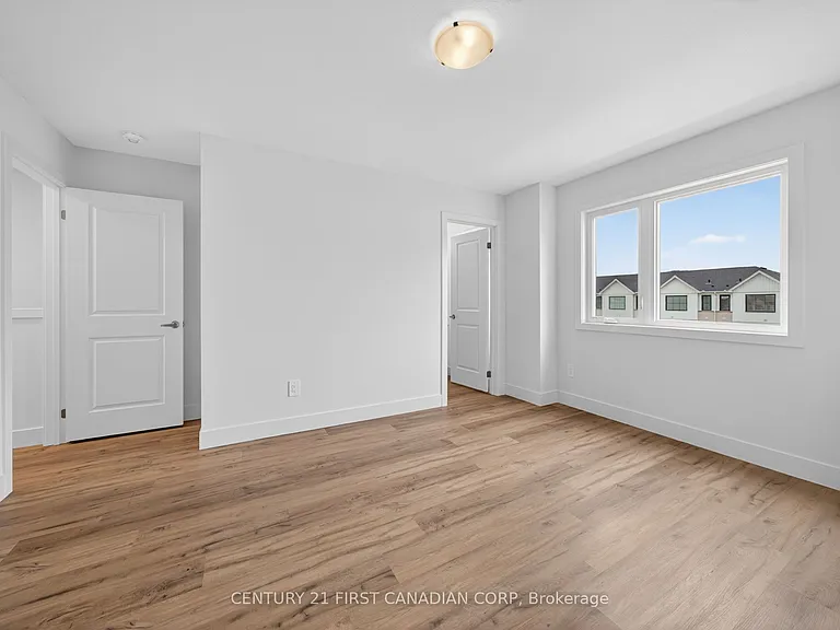 1595 Capri Cres #66 — Photo 25