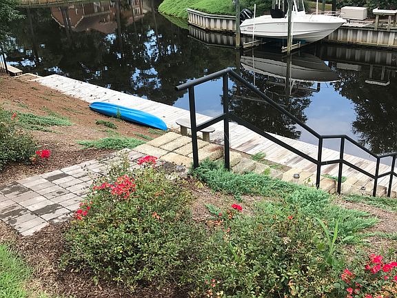 3rd image of 2300 Windward Shore Dr