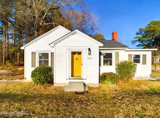 1906 Benvenue Rd, Rocky Mount, NC 27804