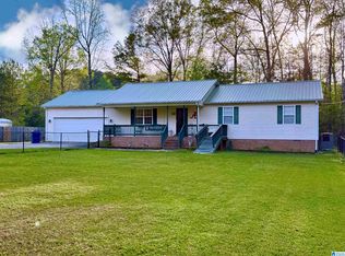 2414 Lark Ln, Oxford, AL 36203