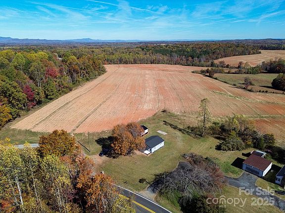 2nd image of 3400 Austin Traphill Rd
