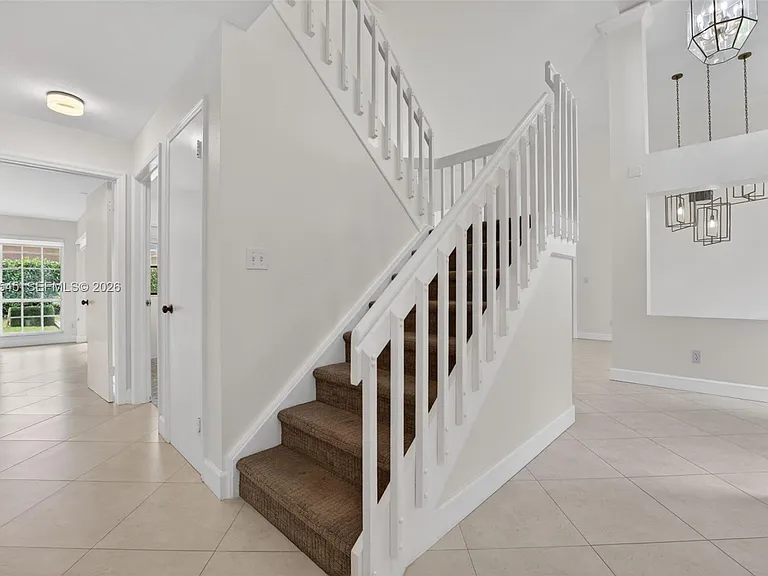 8224 SW 178th Ter — Photo 13