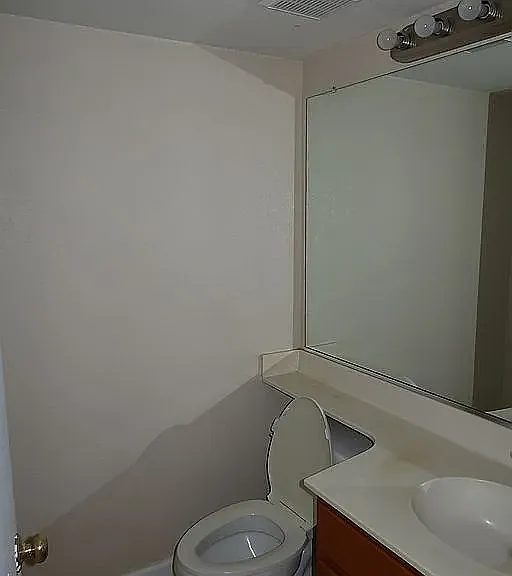 701 Deerfield Dr — Photo 33