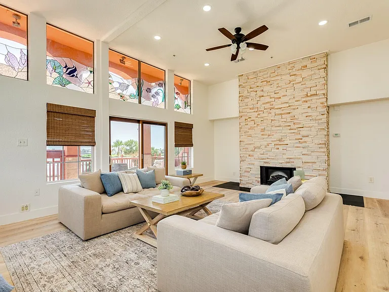 411 Sailfish St #101 — Photo 6