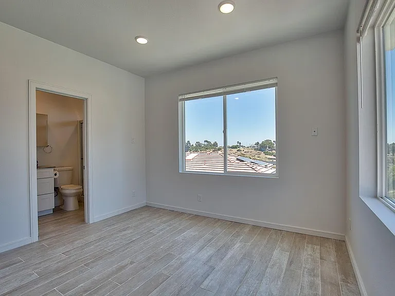 3732 Ash St — Photo 25